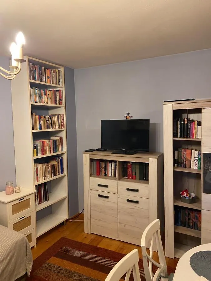 Juran Old Town Apartment Sukosan