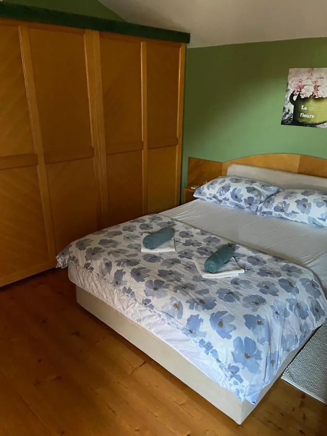 Juran Old Town Apartment Sukosan