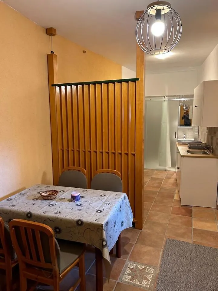 Juran Old Town Apartment Sukosan